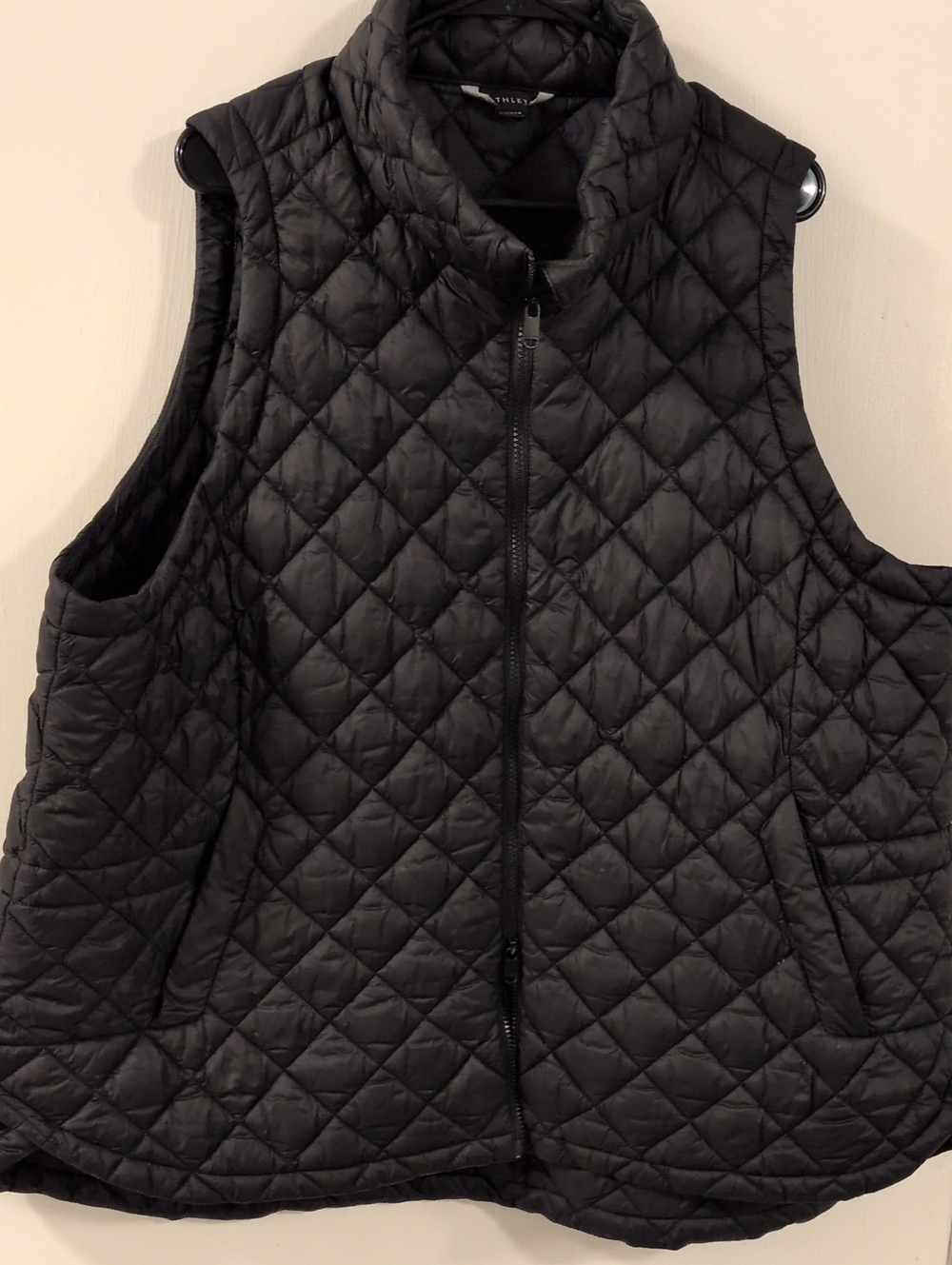 Arhleta Quilted Black Women's Vest